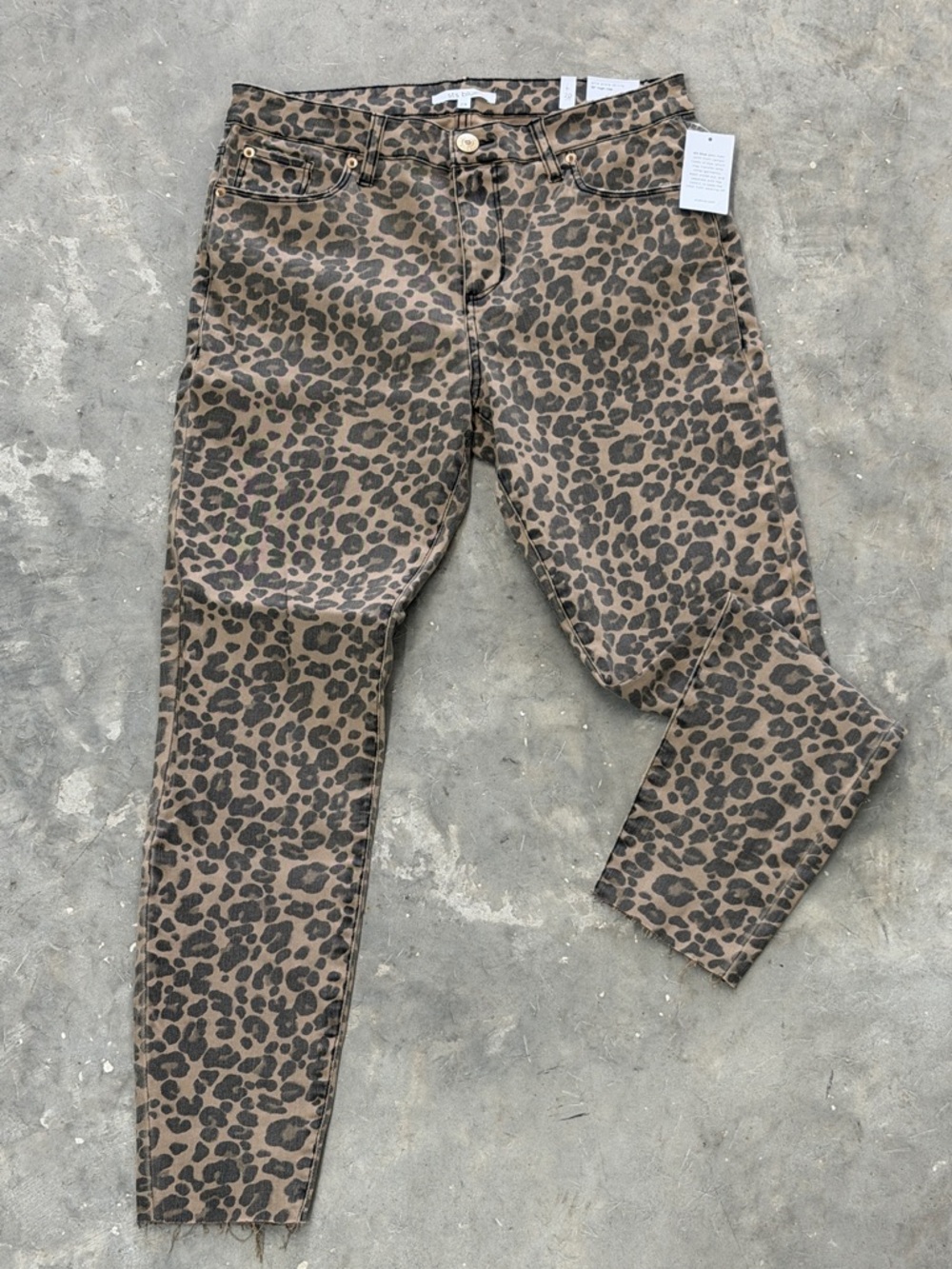 NWT STS Blue Ellie High Rise Leopard Print Skinny Jeans Size 29